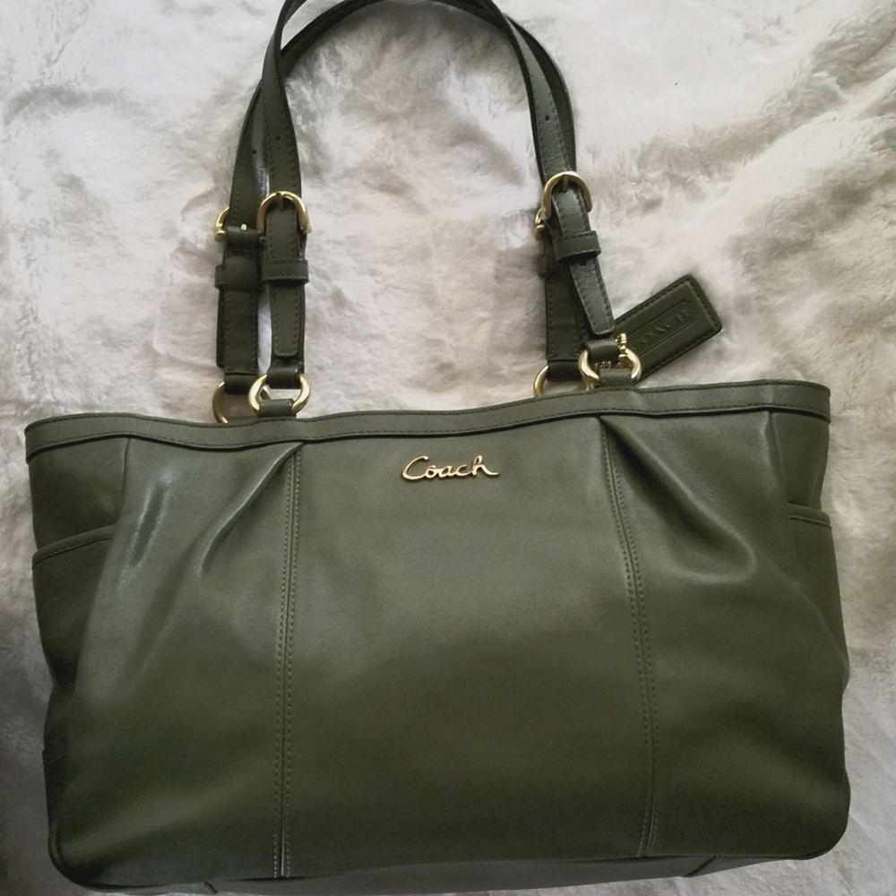 Coach leather handbag